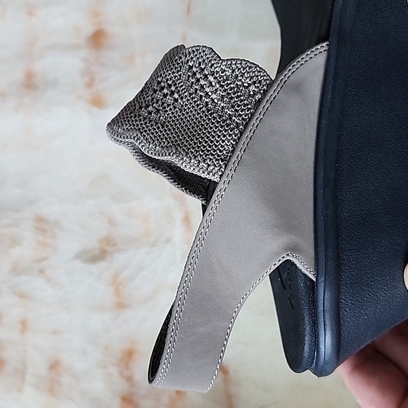 Skechers Cali Rumble On-New Crush Dark Taupe Sandals - Picture 11 of 16